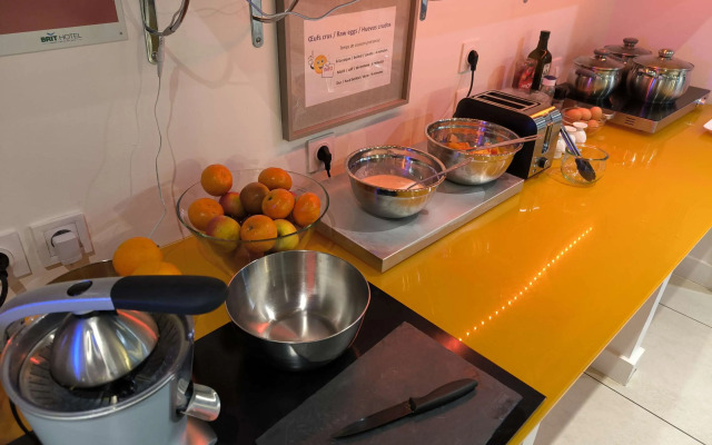 Brit Hotel Porte d’Espagne