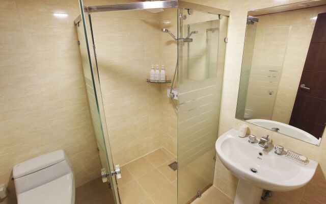 Noblesse Hotel
