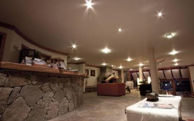 Costa Serena Aparts & Spa