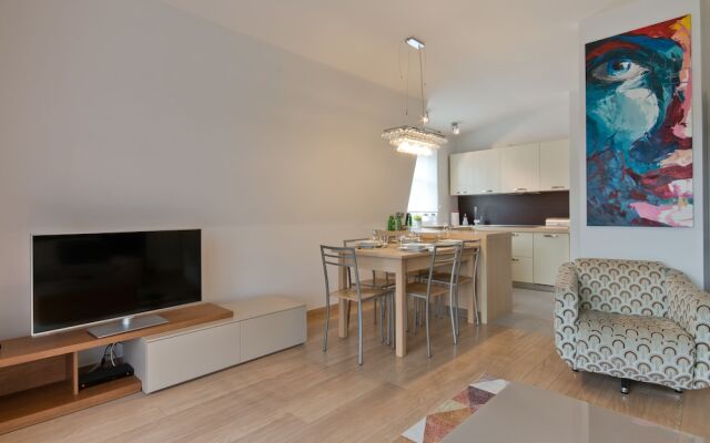 Imperial Apartments - Parkur II