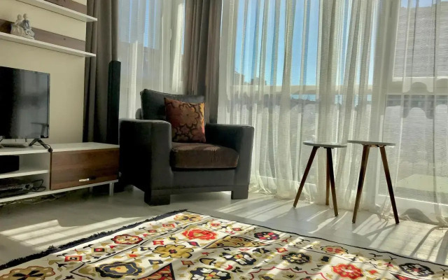 Entirely Apartment, Near Lake, Full kitchen,Wi Fi, AC