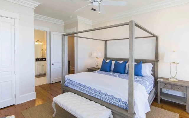 All Decked Out 30A by Southern Vacation Rentals