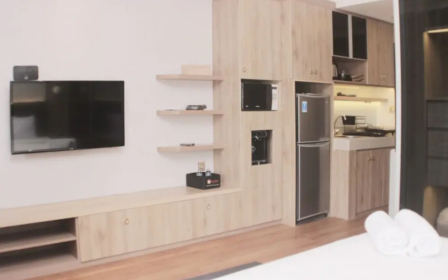Minimalist And Cozy Studio At Vasanta Innopark Apartment