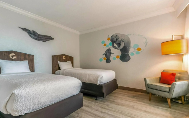 Dolphin Sands Clearwater Beach, an Ascend Collection Hotel