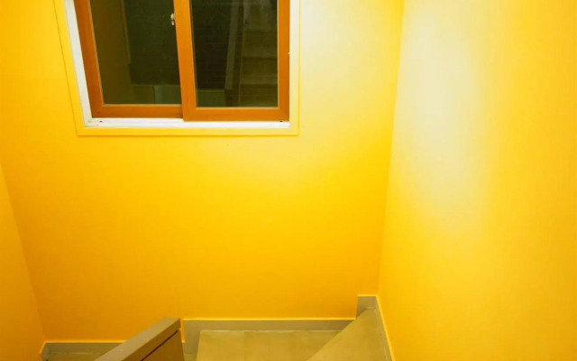 Zibro S Guesthouse