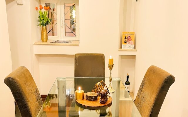 Trevi Fountain Luxury Guesthouse