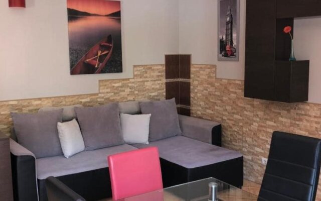 Dorina Wellness Apartman