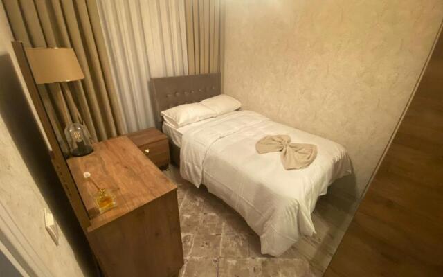 1-bedroom, nearby services, park, free wifi, free parking - MK1
