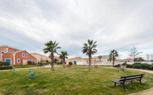 Les Berges du Canal by Ateya Vacances