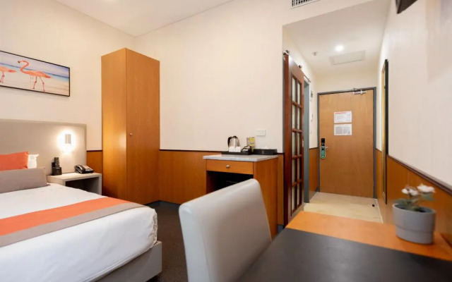 YEHS Hotel Sydney QVB