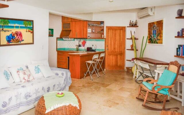 Cadaques Caribe Apartment