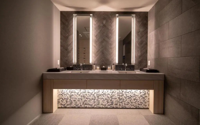 Super Hotel Anan Shiyakushomae