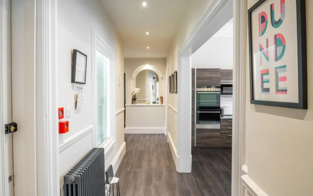 Cordis Apartment