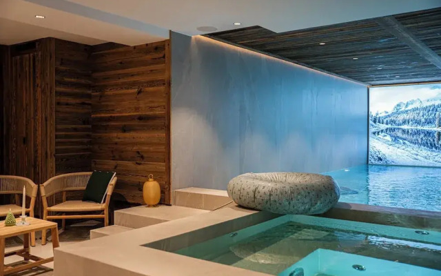 Silverstone by Alpine Resorts