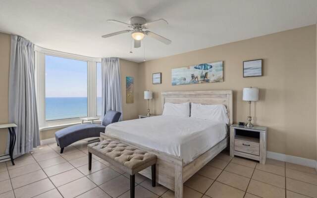 Emerald Beach 1430