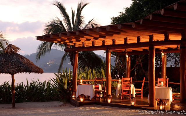 Thompson Zihuatanejo, A Beach Resort, by Hyatt