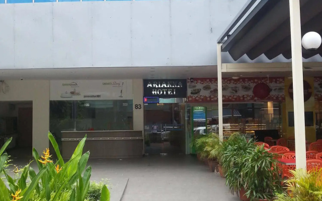 Arianna Hotel