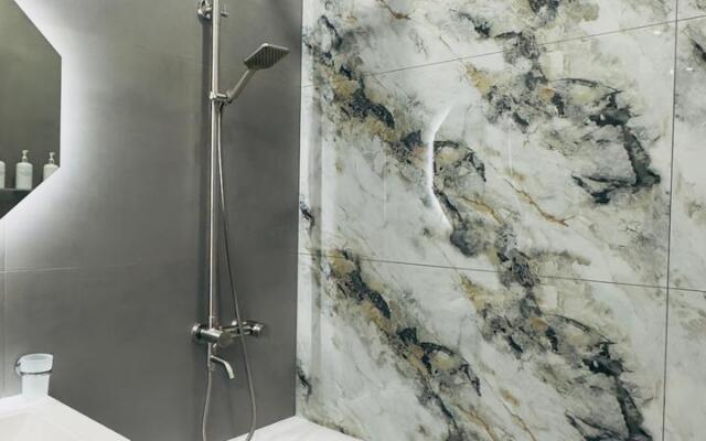 Апартаменты на улице Мансура Хасанова 13