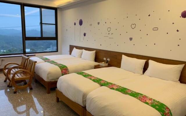 Sanyi Ju Xiang Minsu