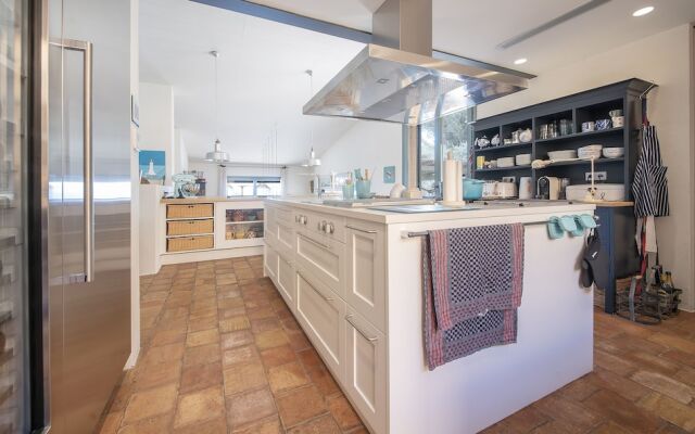 Sunrise Villa Th112
