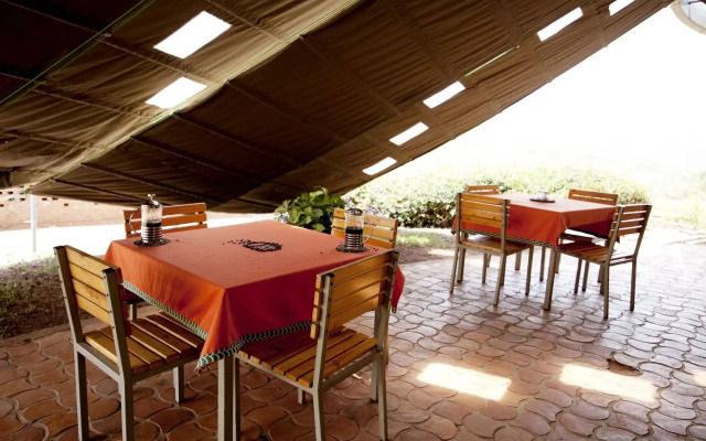 Discover Rwanda Kayonza Eco-Lodge