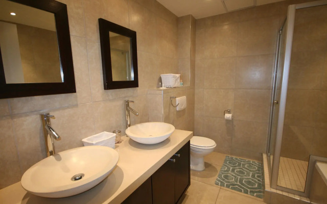 Knightsbridge 902E by CTHA