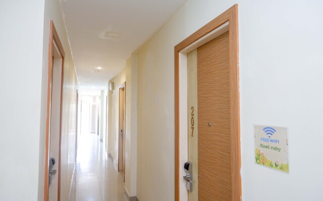 Urbanview Hotel Ruby Makassar