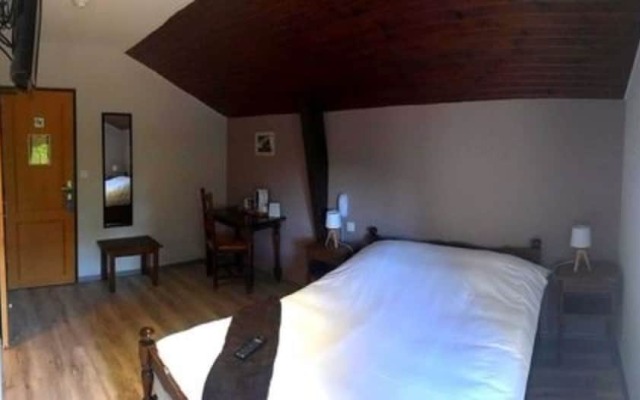 Hôtel le Relais de la Voie Sacrée