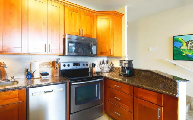 Hale Mahina #b102 1 Bedroom Condo by RedAwning