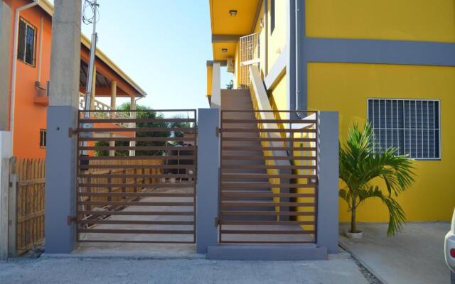 KhalKob's Belize