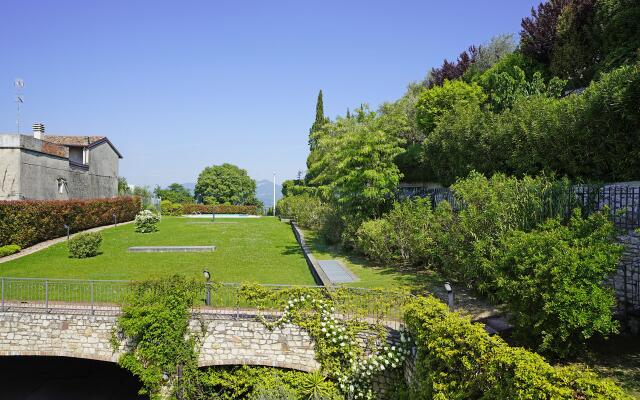 Juniper Flat  in Manerba del Garda