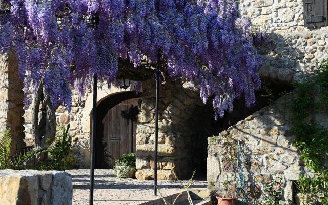 Fascinating Villa in Largentière with Garden