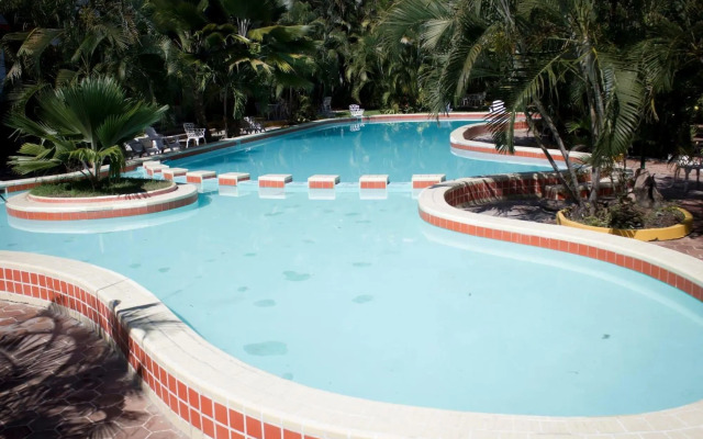 Hotel Playa Azul