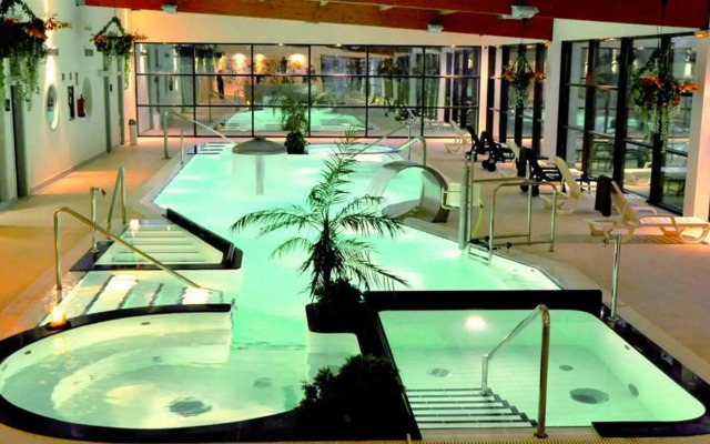 Oca Palacio de la Llorea Hotel & Spa