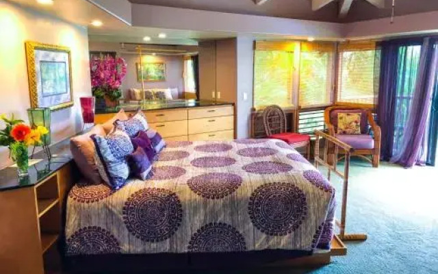 Hawaiian Oasis Bed & Breakfast