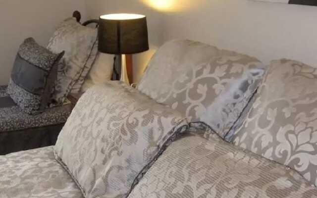 Sea Eagle Manor
