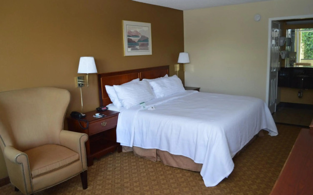 Ontario Airport Inn