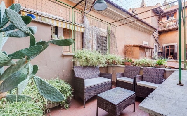 Large And Comfortable 6 Guests Flat In Trastevere