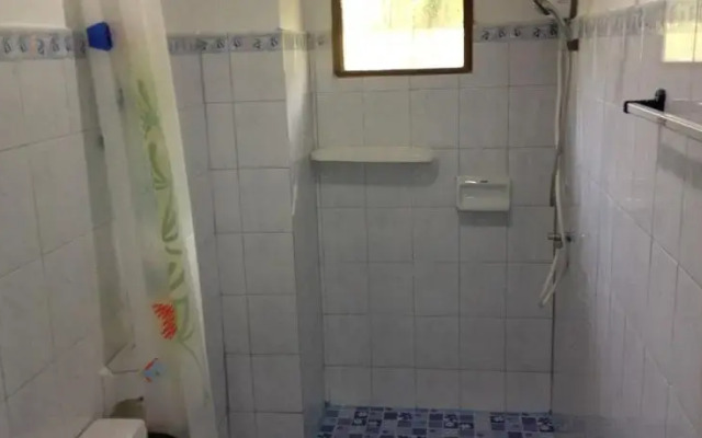Charoen Guesthouse