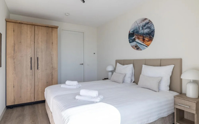 Apartment in Sint-annaland by the Harbor