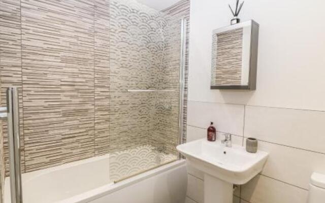 Apartment 2 Tyn y Gongl