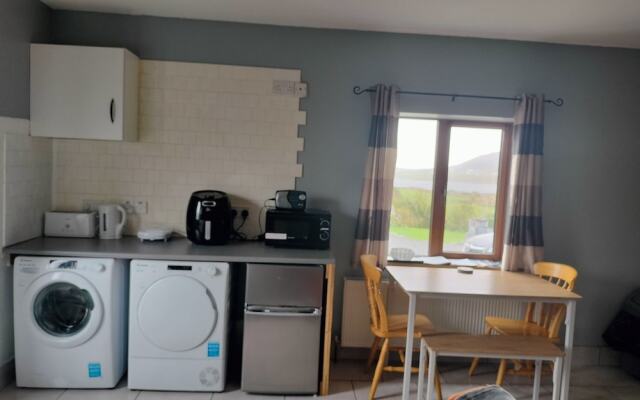 One Bedroom Apartment Achill Island Pets Allowed