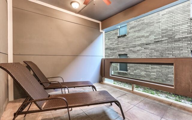 Fully Furnished Condos Near St Charles