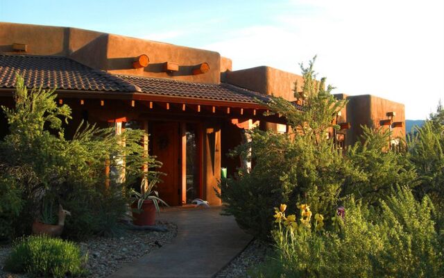Bighorn Ridge Guesthouse