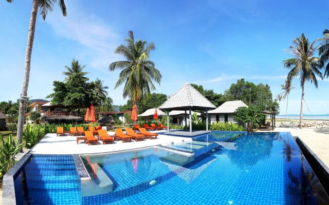 Sabaii Bay Resort