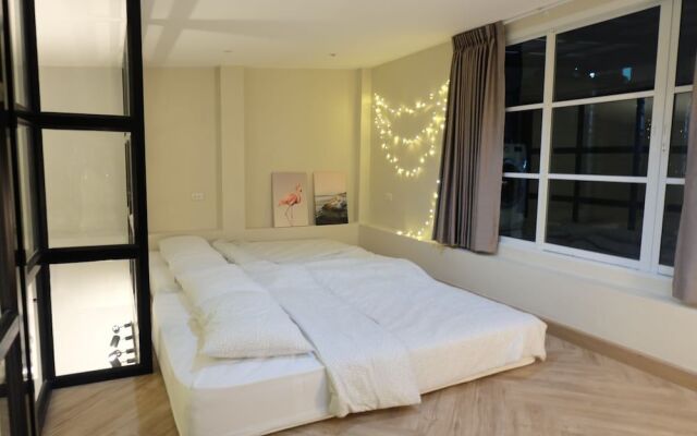 Tidjai Bangkok Hostel