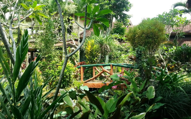 Cendana Resort & Spa