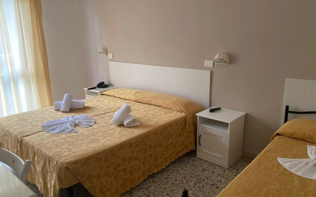 Hotel Modenese