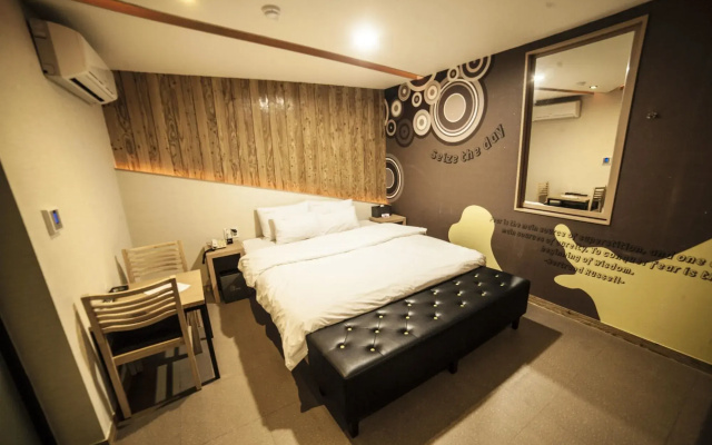 Hotel OZ Oncheonjang