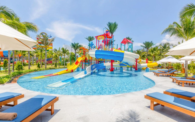 Selectum Noa Resort Cam Ranh